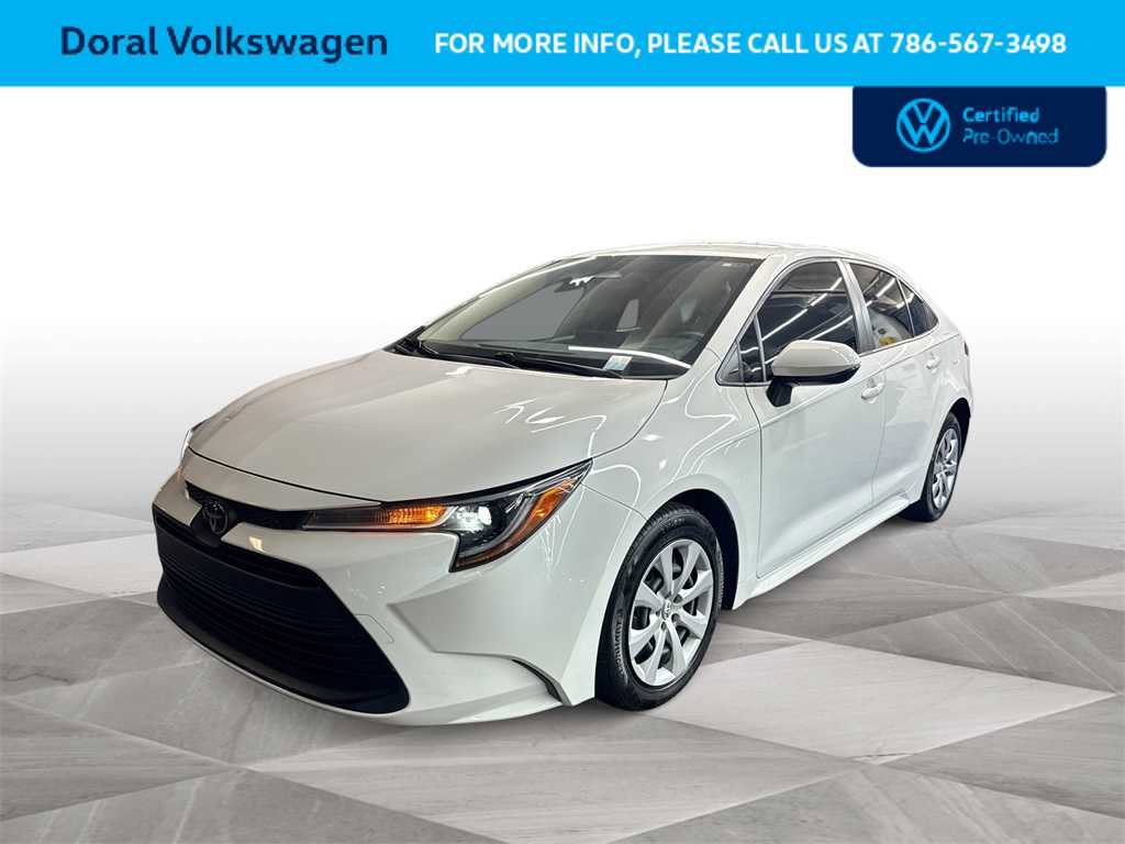 Used 2023 Toyota Corolla LE image 4