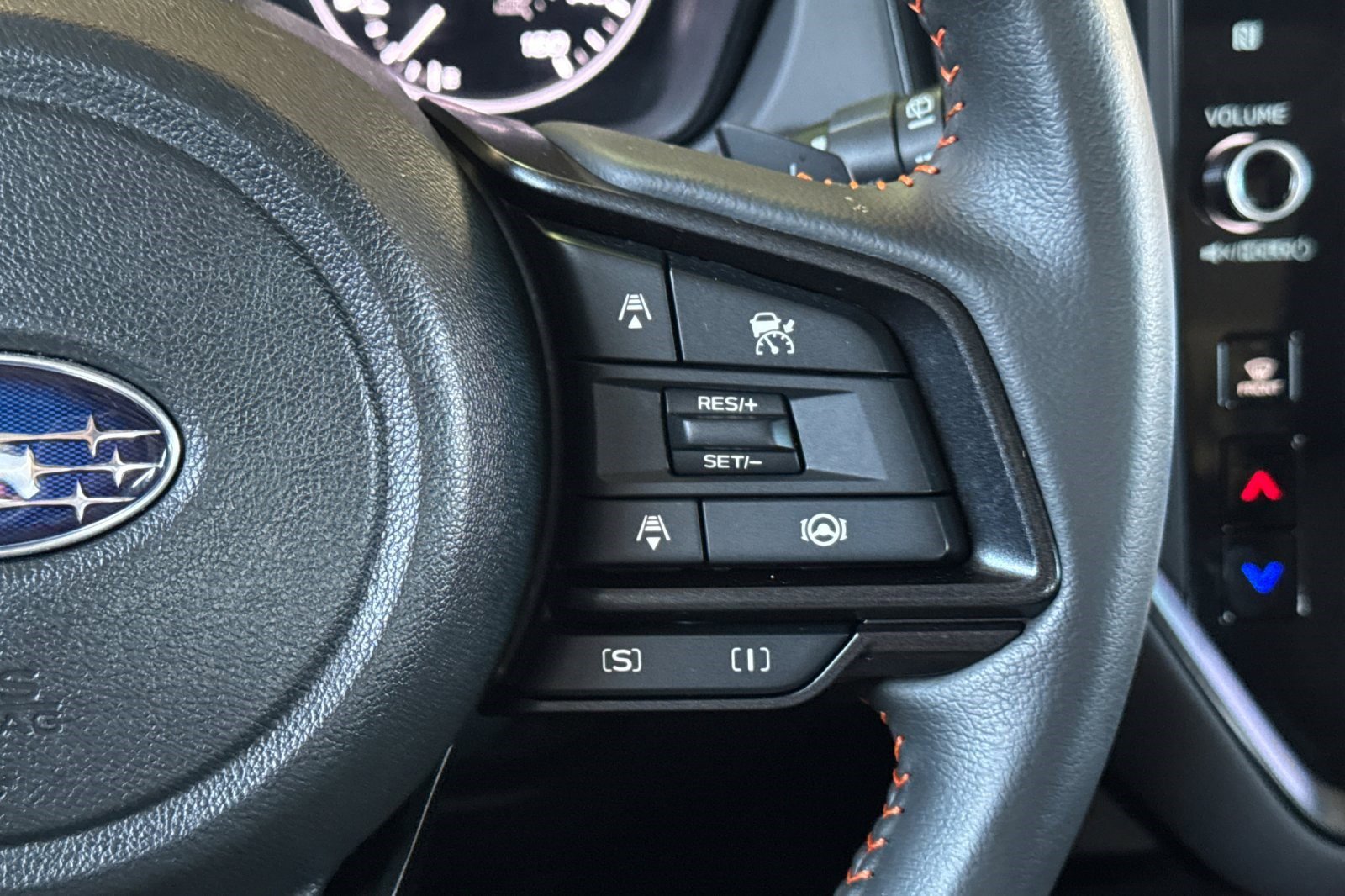 Used 2024 Subaru Crosstrek 2.5i Limited w/ Popular Package #3A AWD/4WD image 32