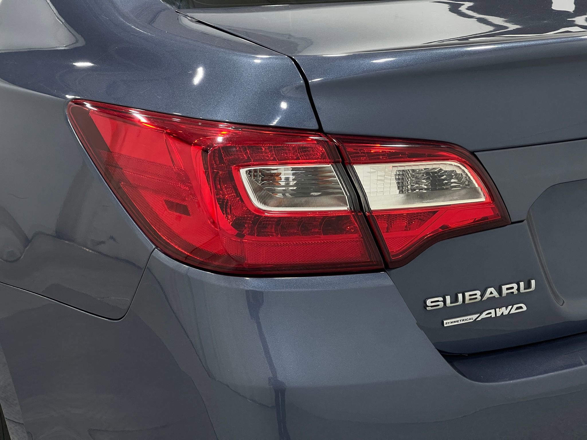 Used 2018 Subaru Legacy 2.5i AWD/4WD image 31