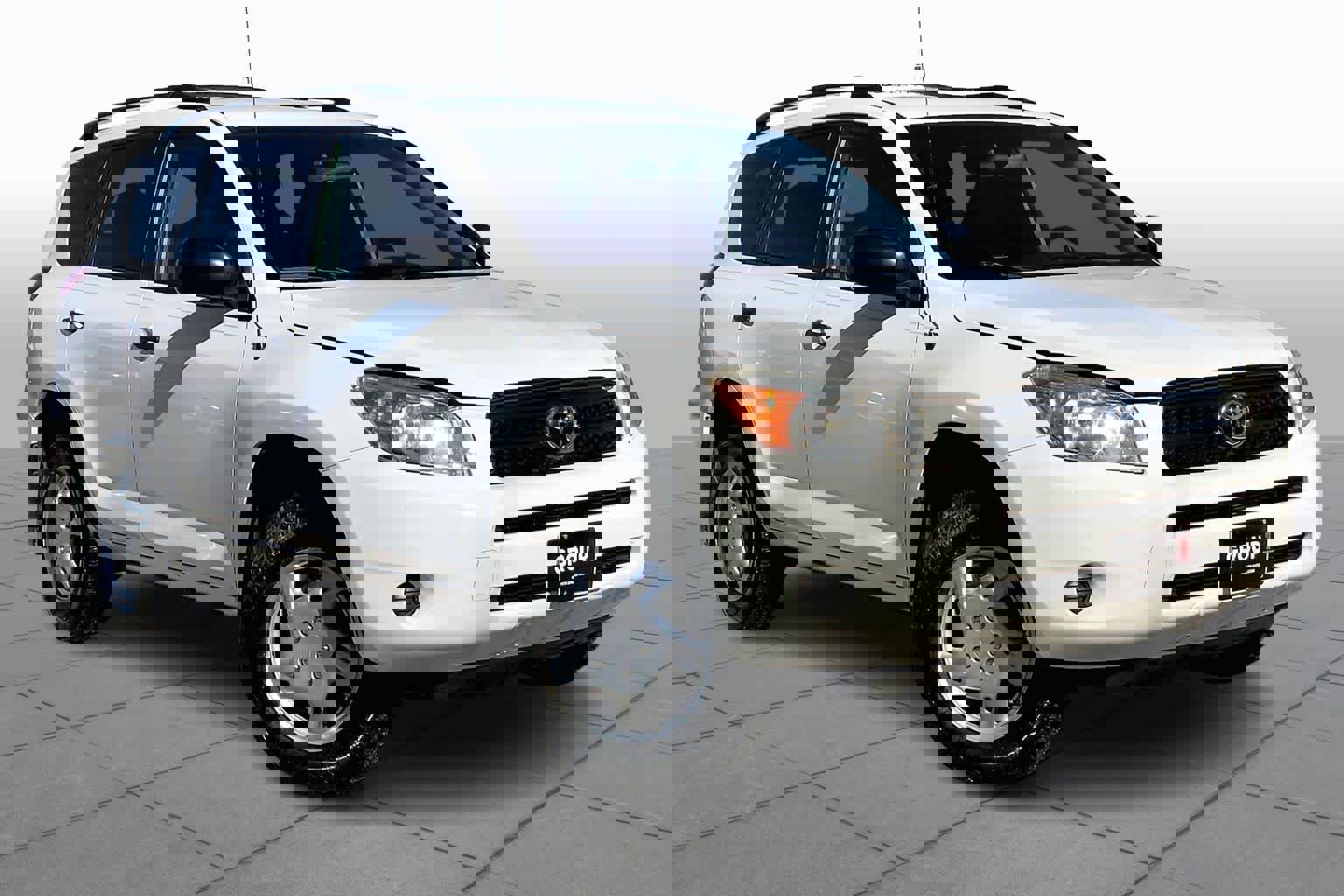 Used 2008 Toyota RAV4 2WD image 2