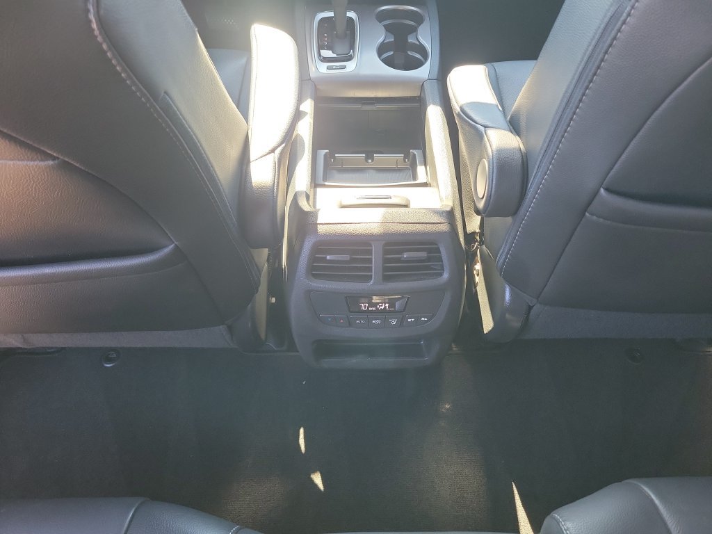 Used 2017 Honda Pilot EX-L image 12