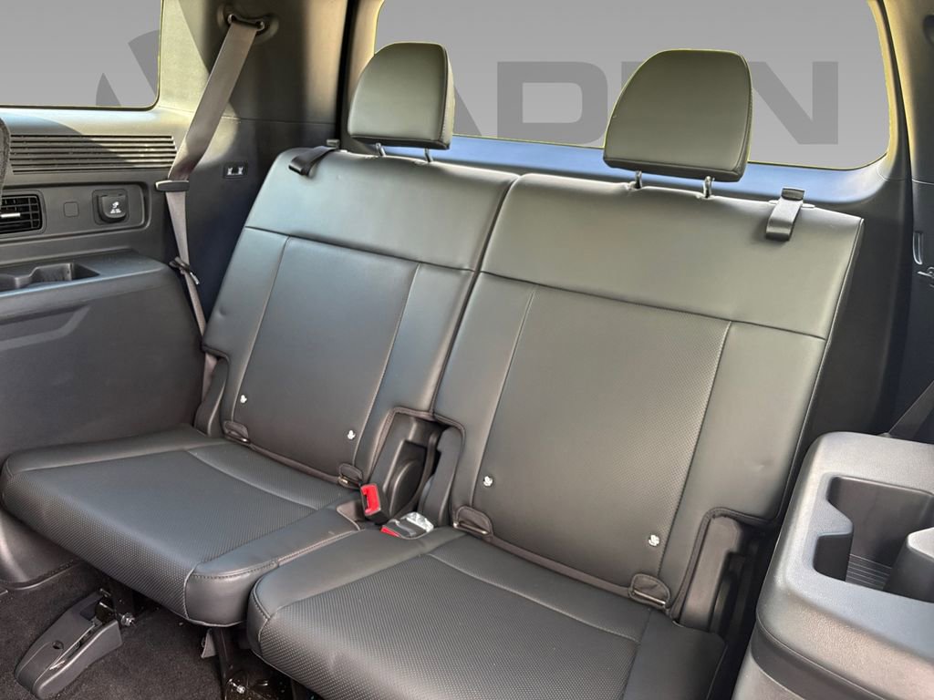 Certified 2025 Hyundai Santa Fe XRT AWD/4WD image 4