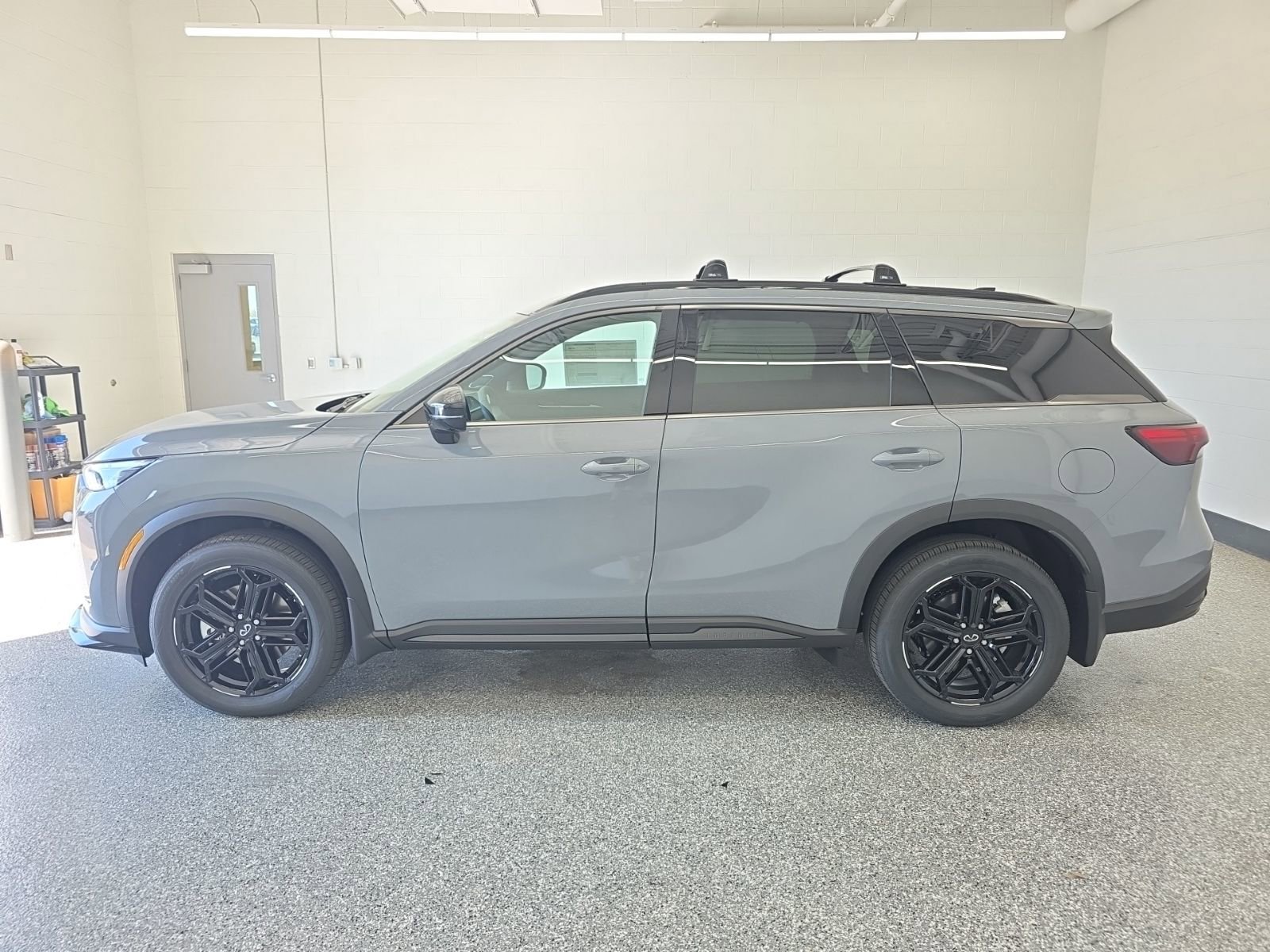 New 2026 INFINITI QX60 Sport w/ Dark Cargo Package AWD/4WD image 2