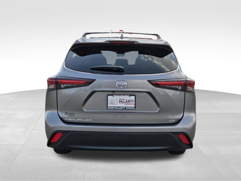 Used 2026 Toyota Highlander XLE AWD/4WD image 5