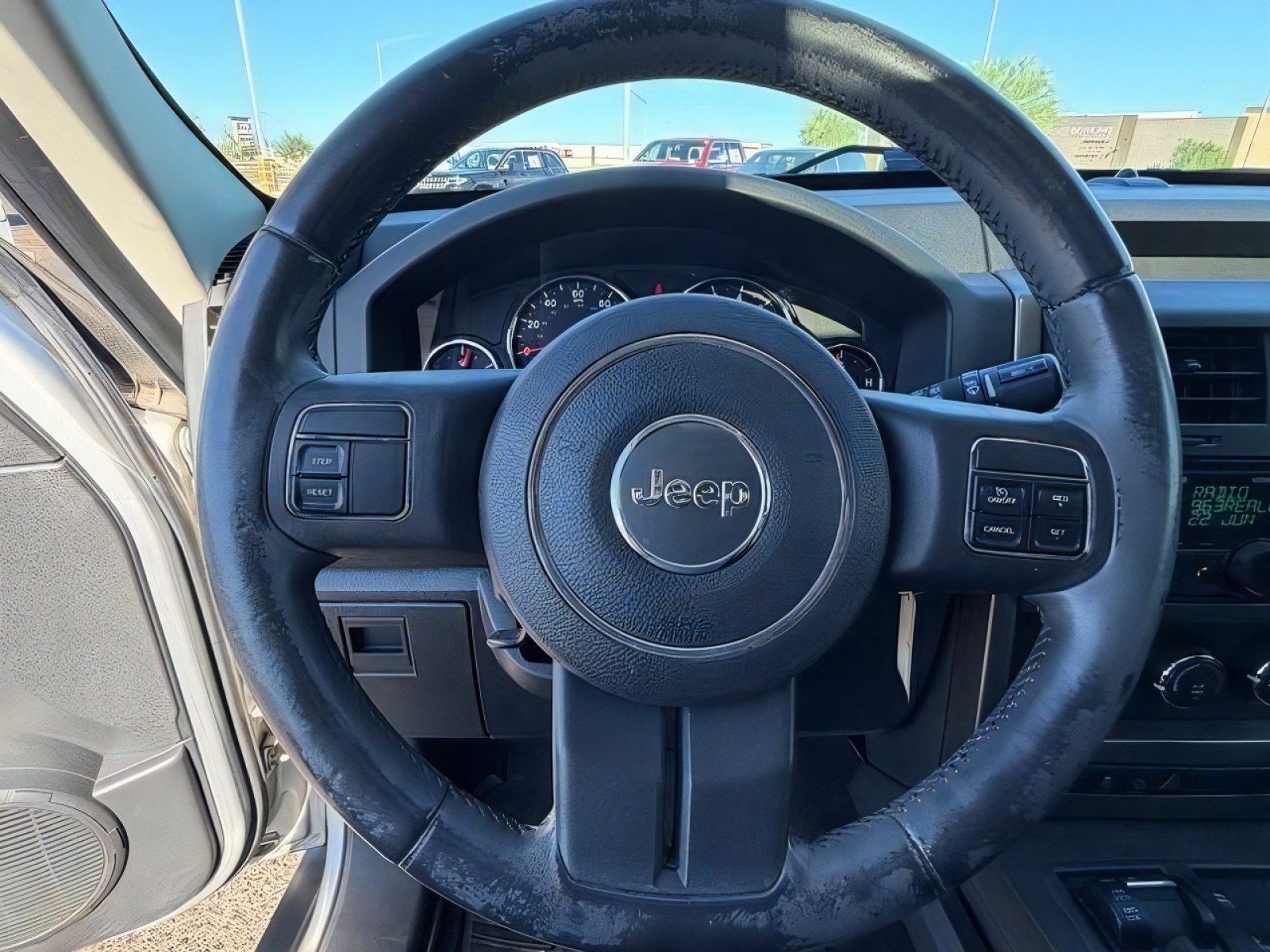 Used 2012 Jeep Liberty Sport w/ Popular Equipment Group AWD/4WD image 17