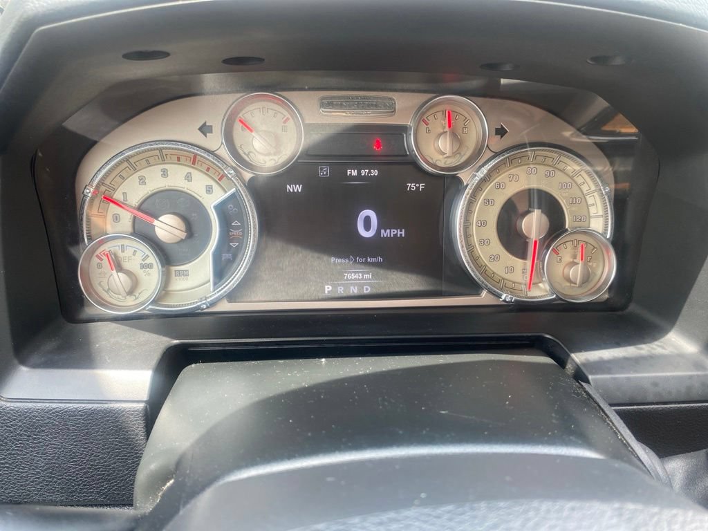 Used 2018 RAM 3500 Laramie Longhorn w/ Snow Chief Group AWD/4WD image 15