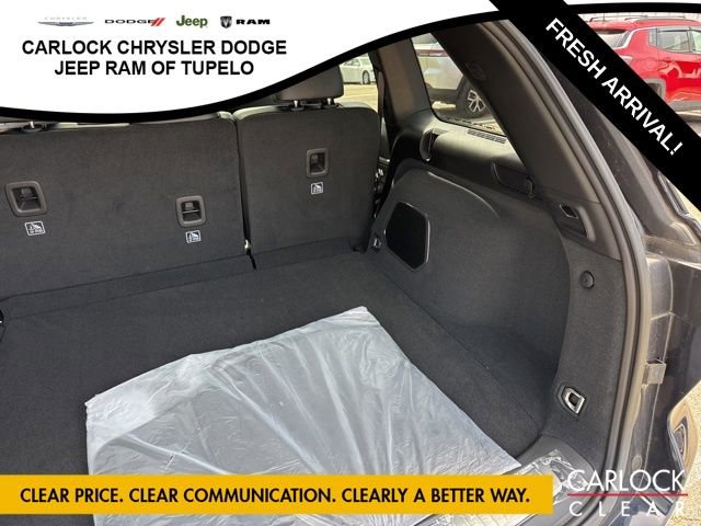 Used 2024 Jeep Grand Cherokee Overland w/ Trailer Tow Package image 39