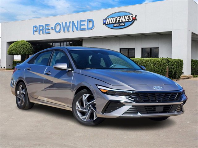 Certified 2025 Hyundai Elantra SEL