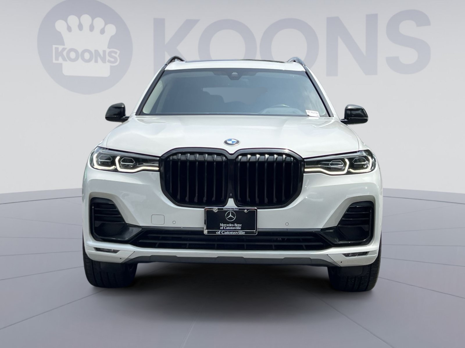 Used 2022 BMW X7 xDrive40i w/ Premium Package AWD/4WD image 4