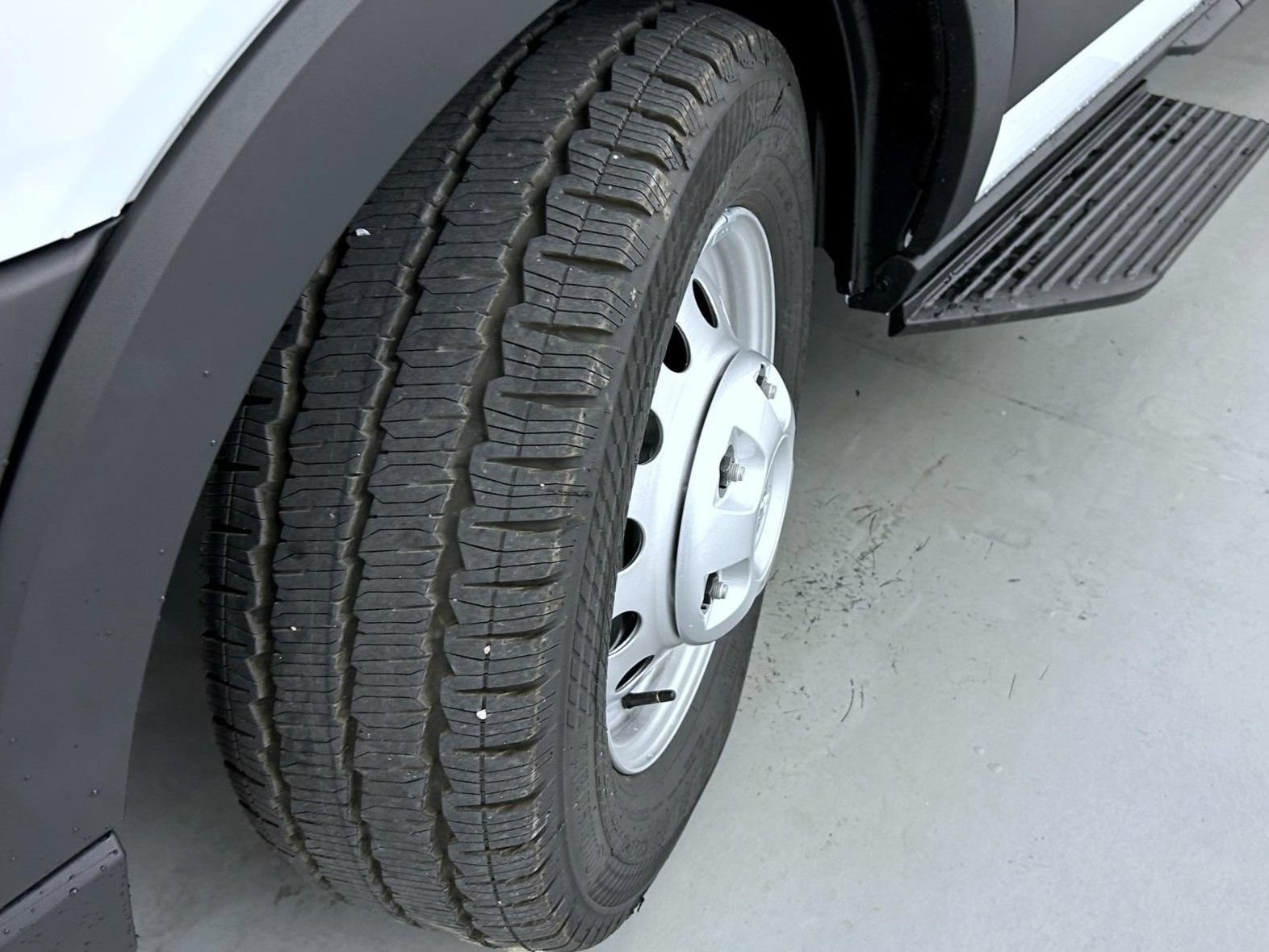 New 2026 Ford Transit 350 XL AWD/4WD image 21