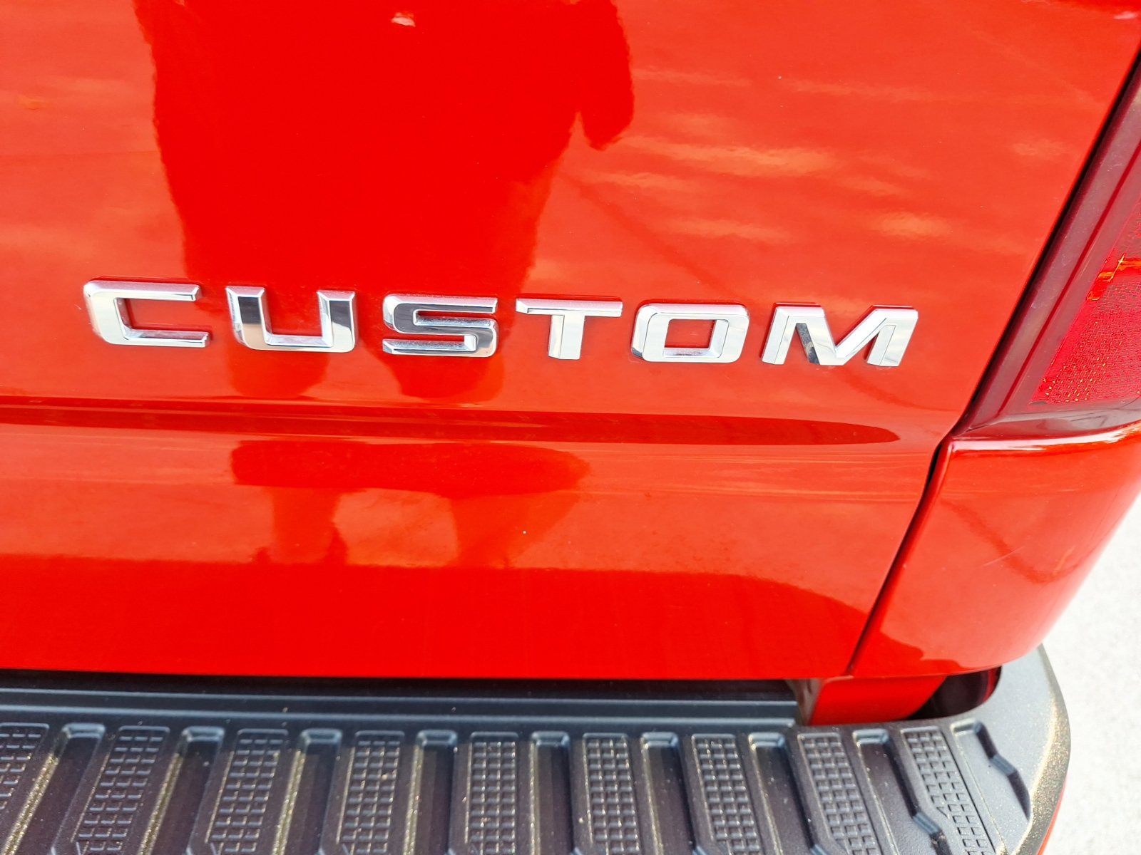 Used 2026 Chevrolet Silverado 1500 Custom RWD image 12
