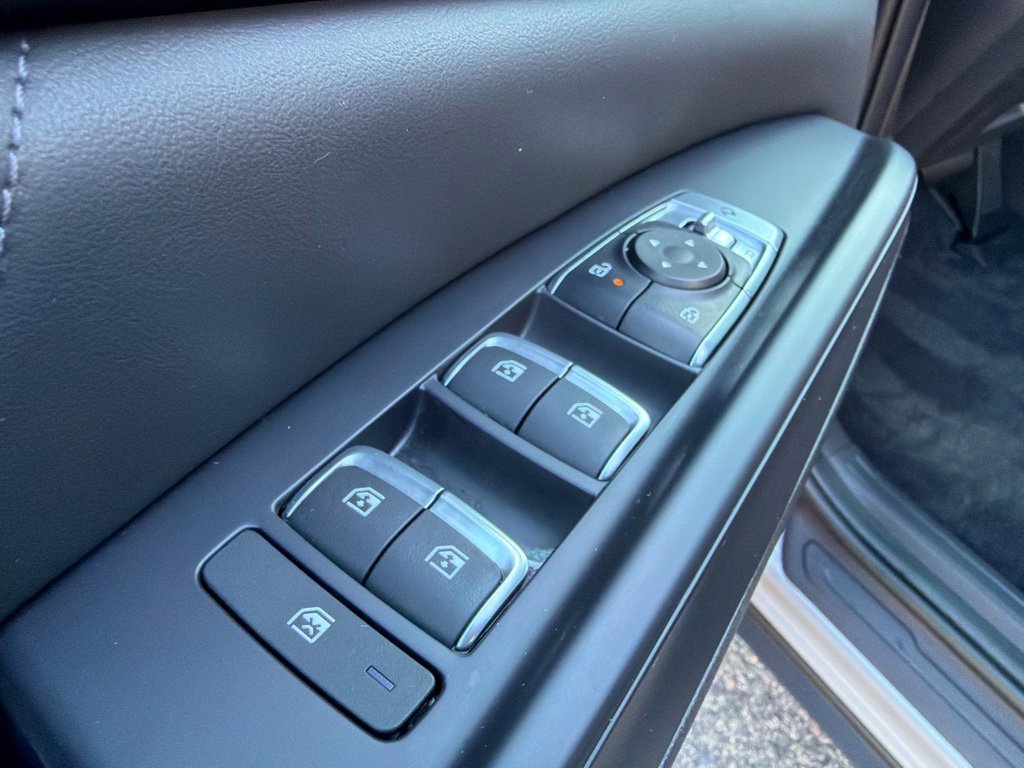 Certified 2026 Kia Carnival SX Prestige FWD image 13