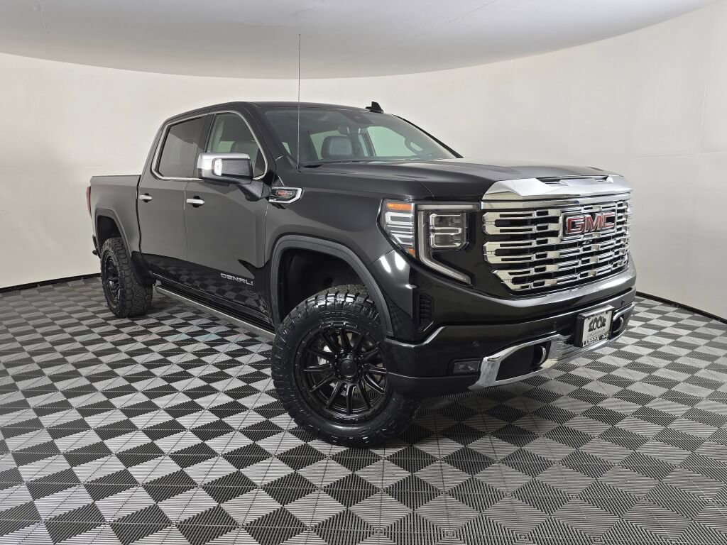 Used 2023 GMC Sierra 1500 Denali image 1