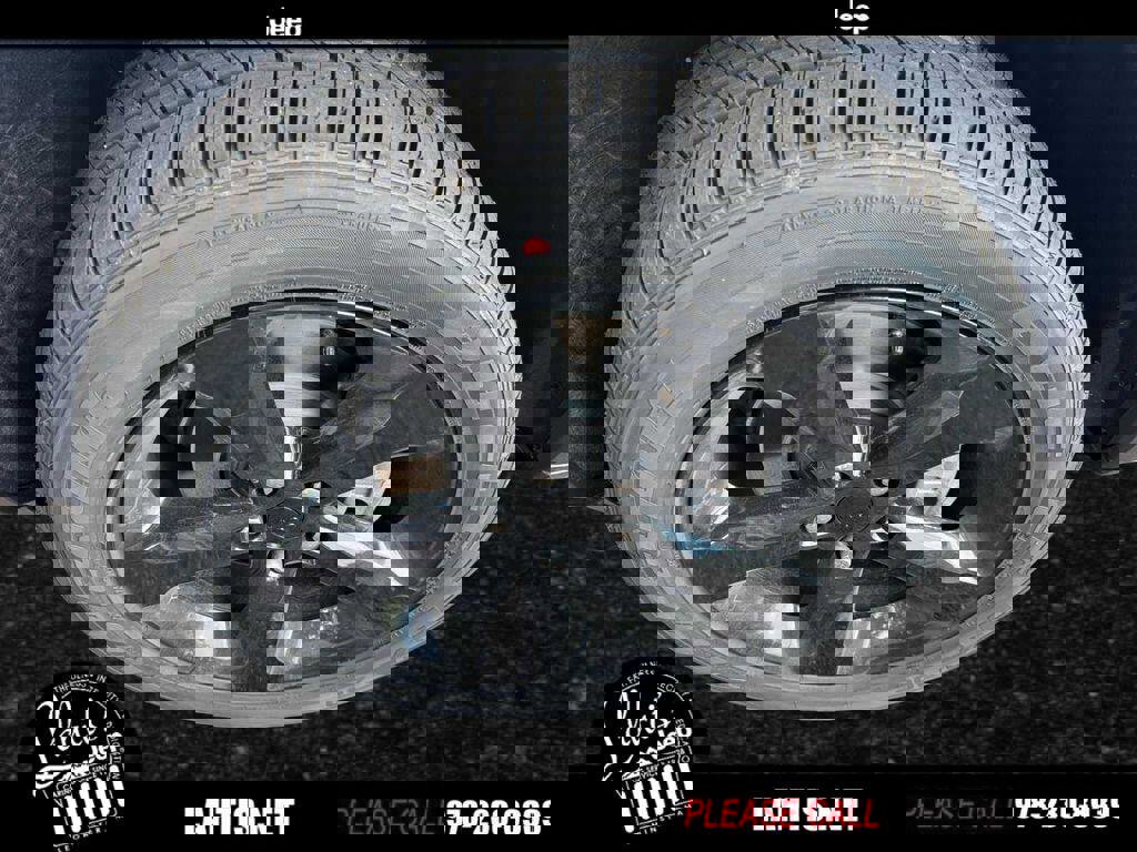 New 2025 Jeep Grand Cherokee L Altitude image 7