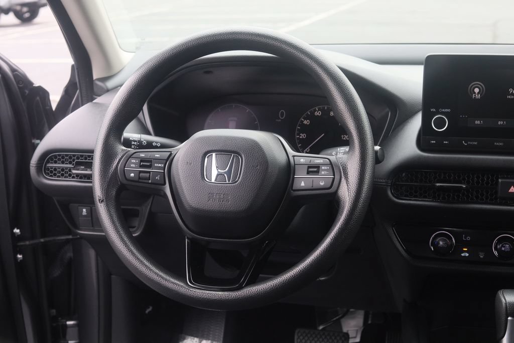 Used 2024 Honda HR-V LX image 9