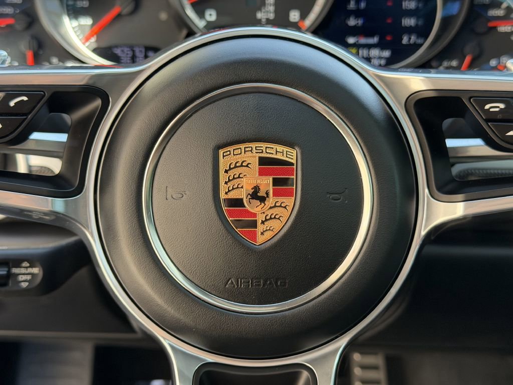 Used 2018 Porsche Cayenne Turbo S AWD/4WD image 29