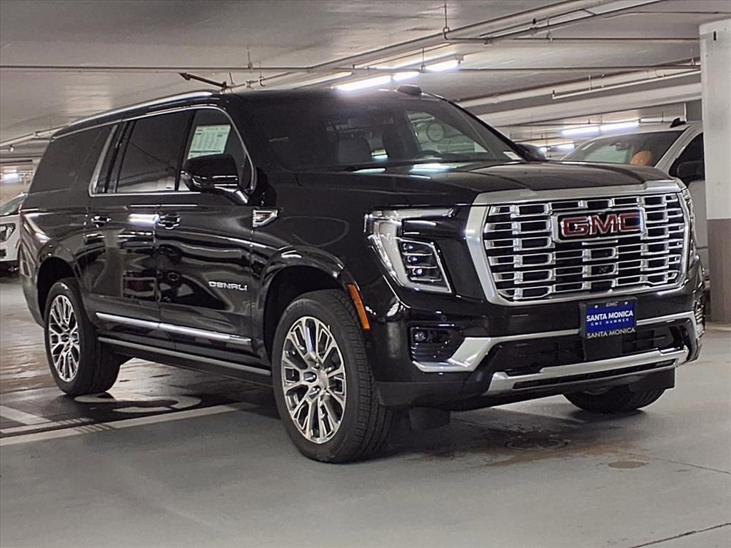 New 2026 GMC Yukon XL Denali w/ Sun & Power Step Package image 3
