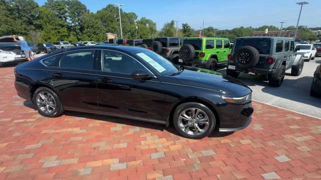 Certified 2024 Honda Accord EX image 4