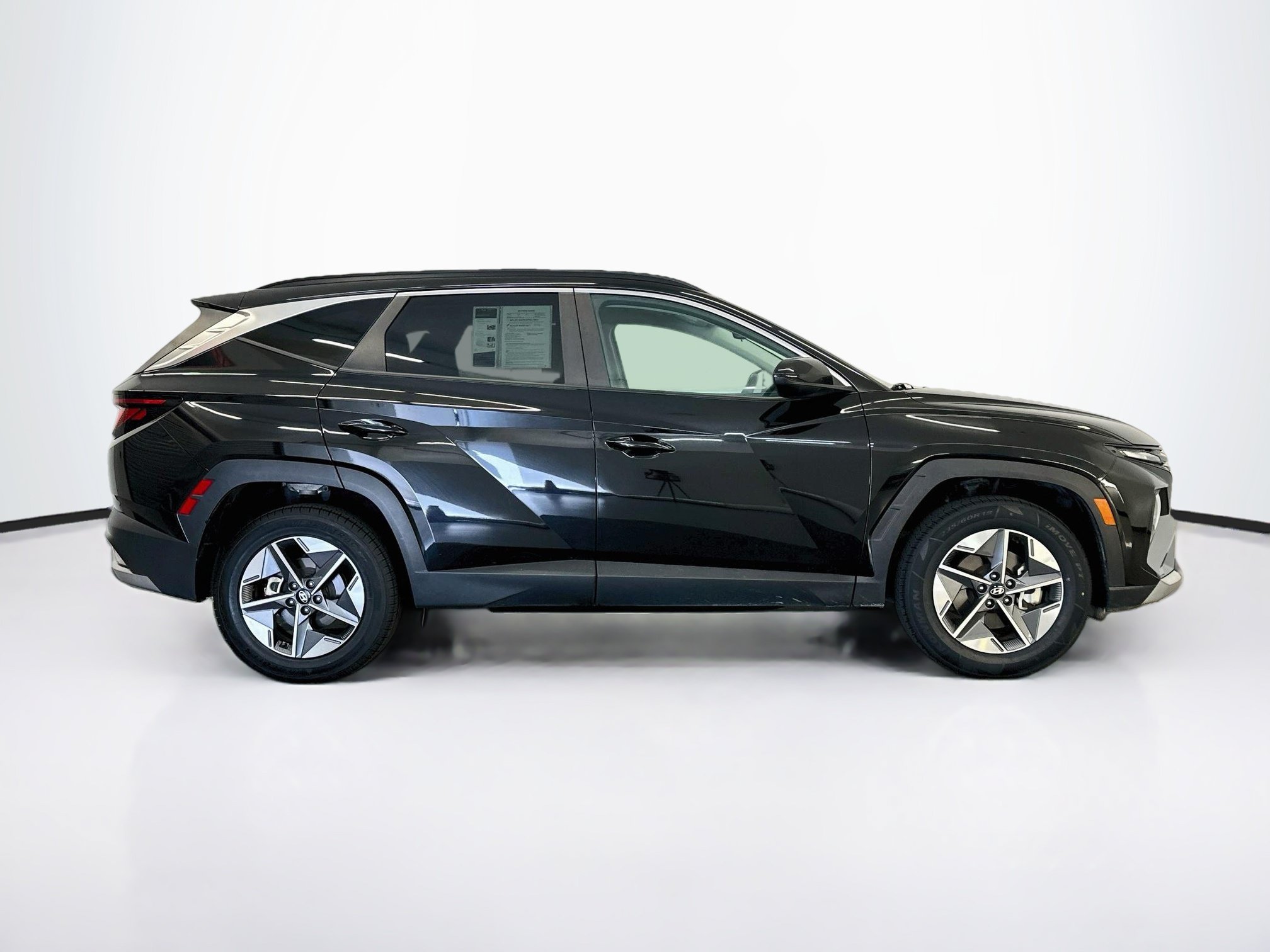 Used 2025 Hyundai Tucson SEL AWD/4WD image 10