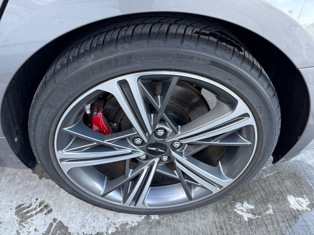 Used 2025 Genesis G70 2.5T w/ Sport Prestige Package RWD image 23