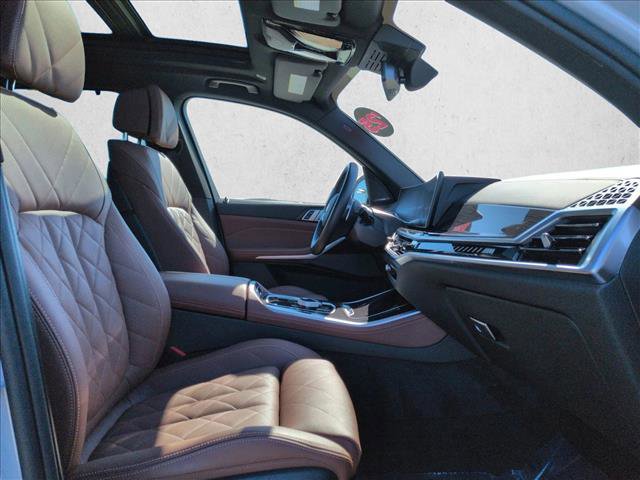 Used 2025 BMW X5 M60i image 23