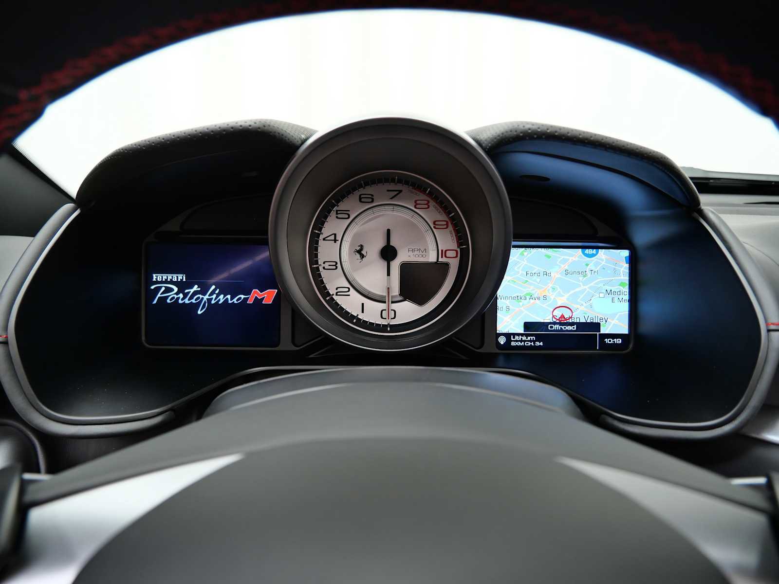 Certified 2022 Ferrari Portofino M image 22