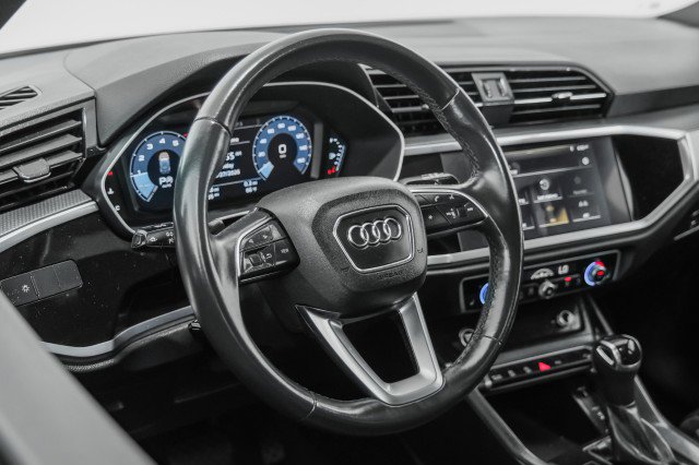 Used 2021 Audi Q3 2.0T Premium w/ Convenience Package image 13