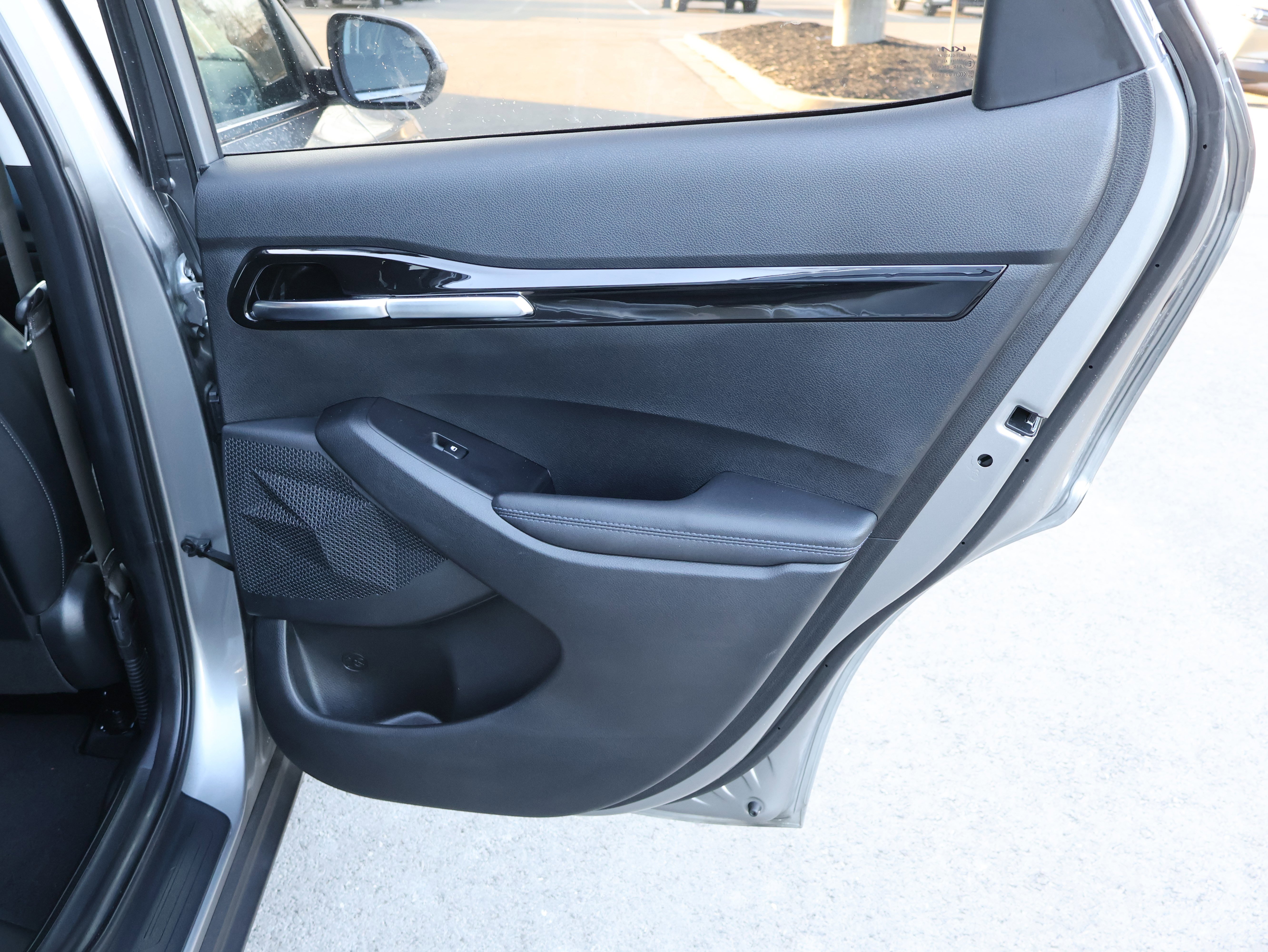 Used 2023 Kia Seltos S image 12