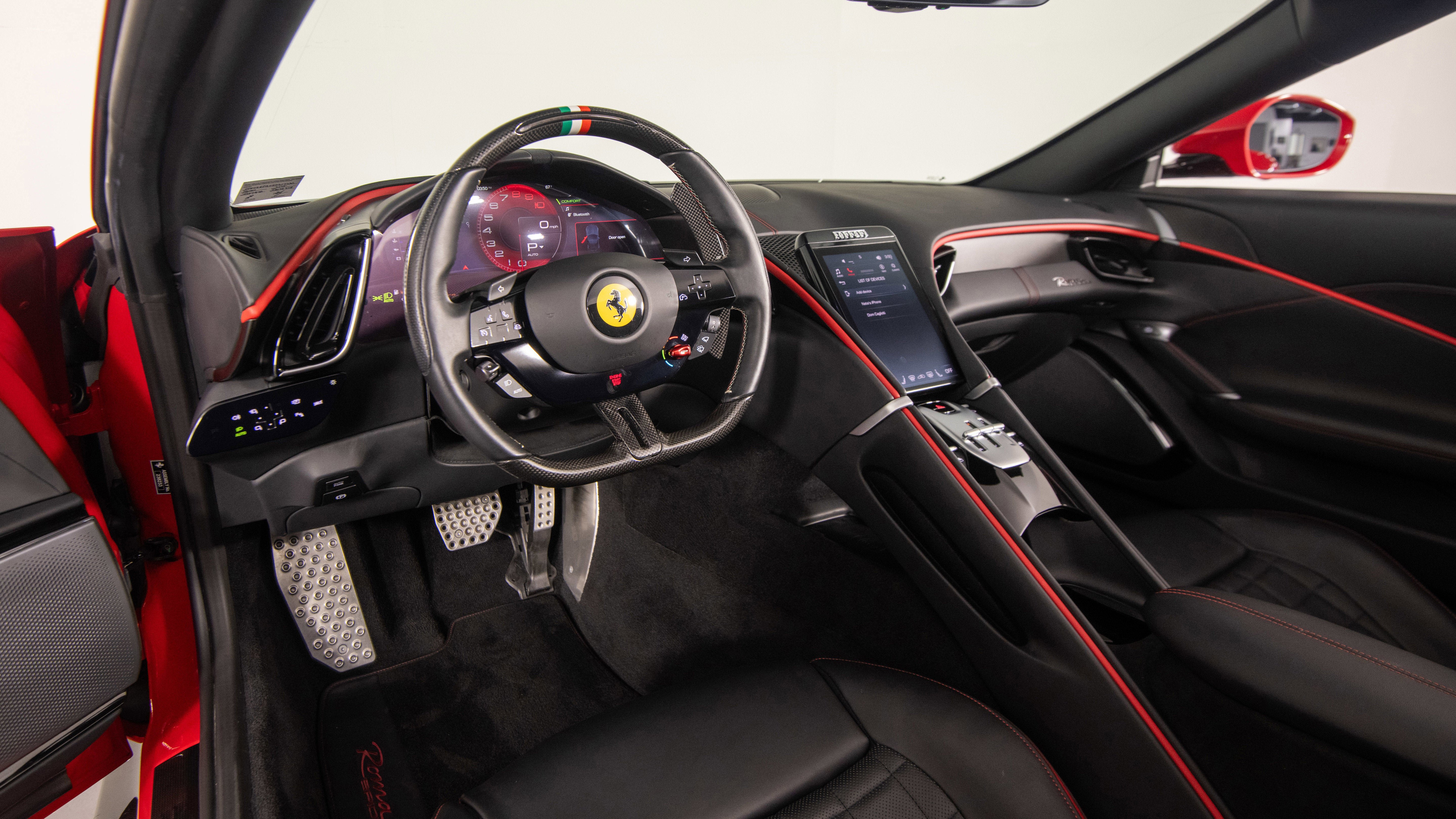 Certified 2025 Ferrari Roma Spider RWD image 19