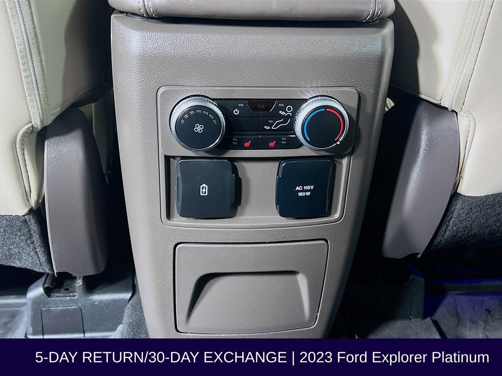 Used 2023 Ford Explorer Platinum w/ Technology Package AWD/4WD image 31