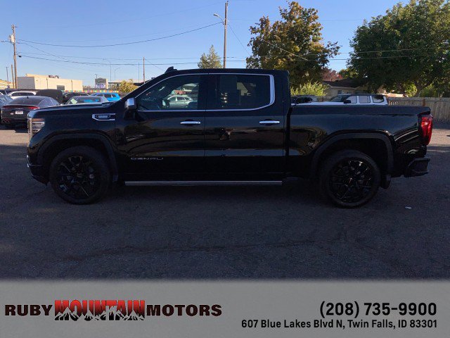 Used 2025 GMC Sierra 1500 Denali w/ Denali Reserve Package AWD/4WD image 4