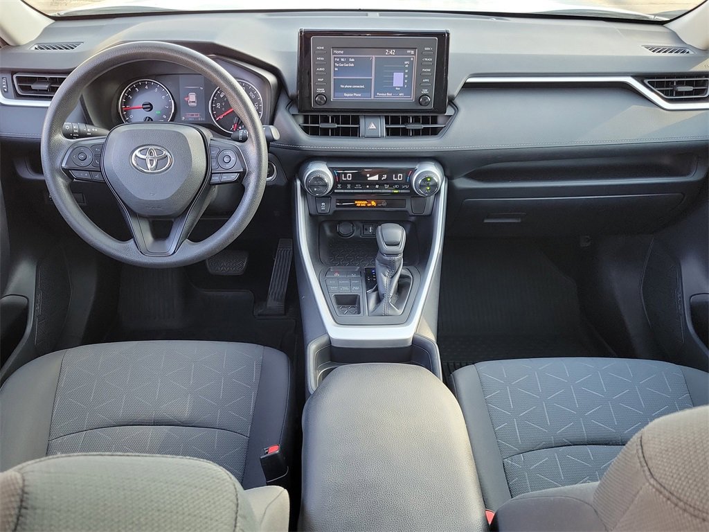 Used 2019 Toyota RAV4 XLE image 18