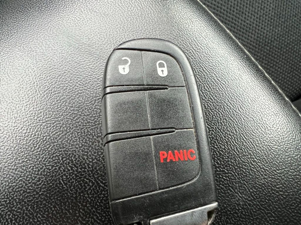 Used 2017 Dodge Journey Crossroad image 37