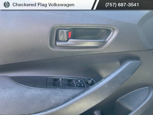 Used 2022 Toyota Corolla LE FWD image 14