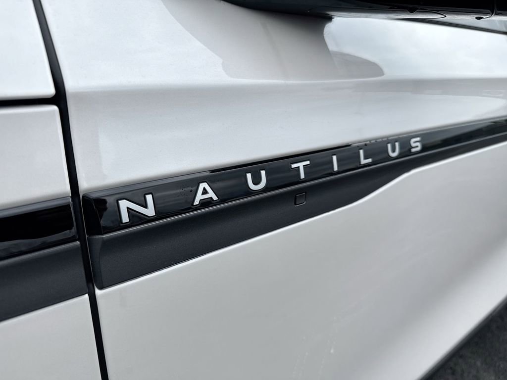 New 2026 Lincoln Nautilus Reserve w/ Jet Appearance Package AWD/4WD image 27