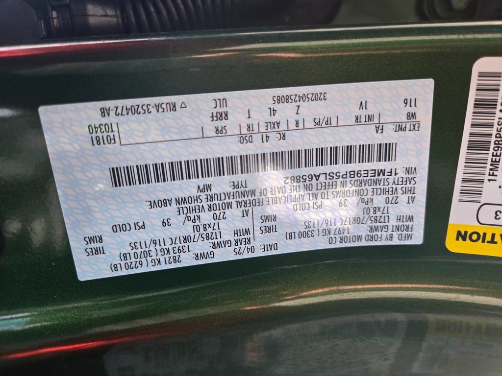 Used 2025 Ford Bronco Badlands image 12