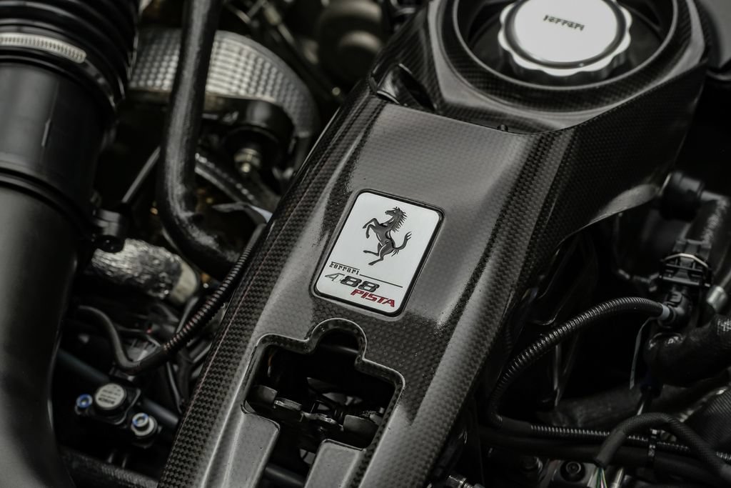 Used 2019 Ferrari 488 Pista Coupe RWD image 45