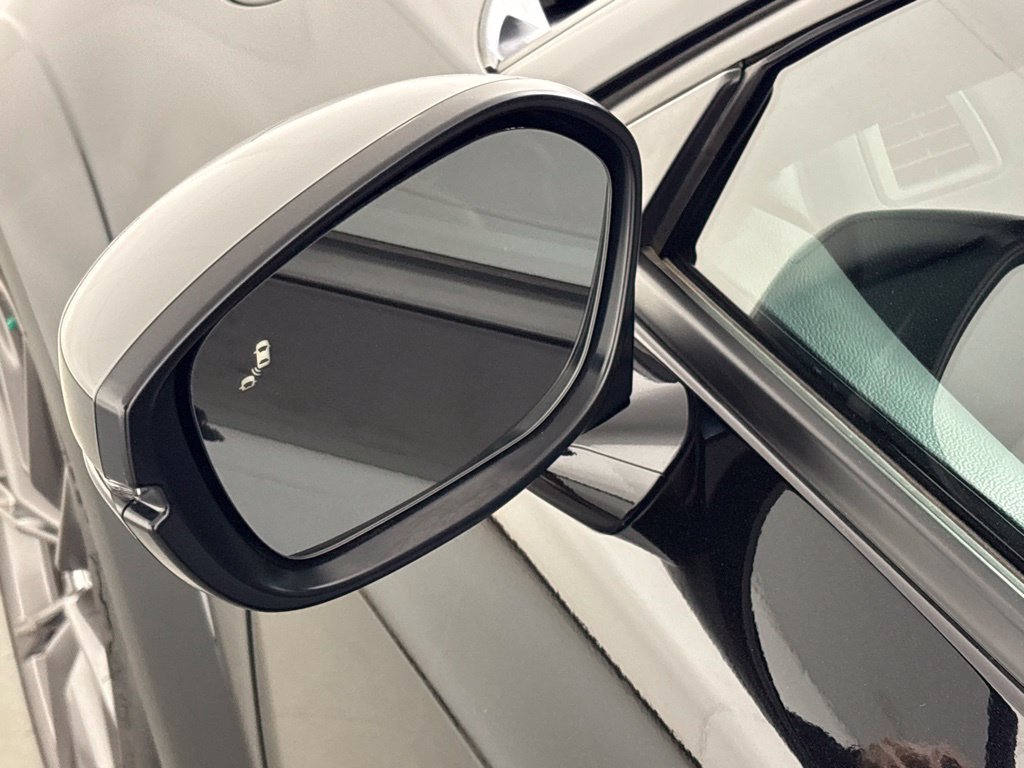 Used 2025 Acura Integra Type S FWD image 13