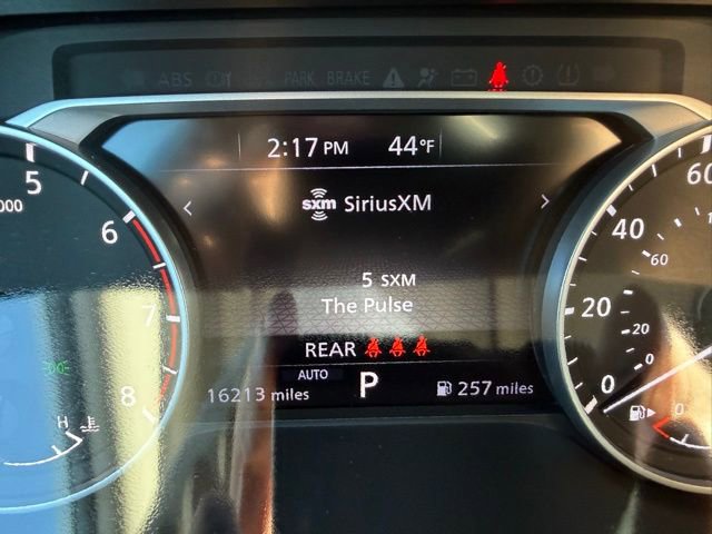 Used 2022 Nissan Rogue SV image 17