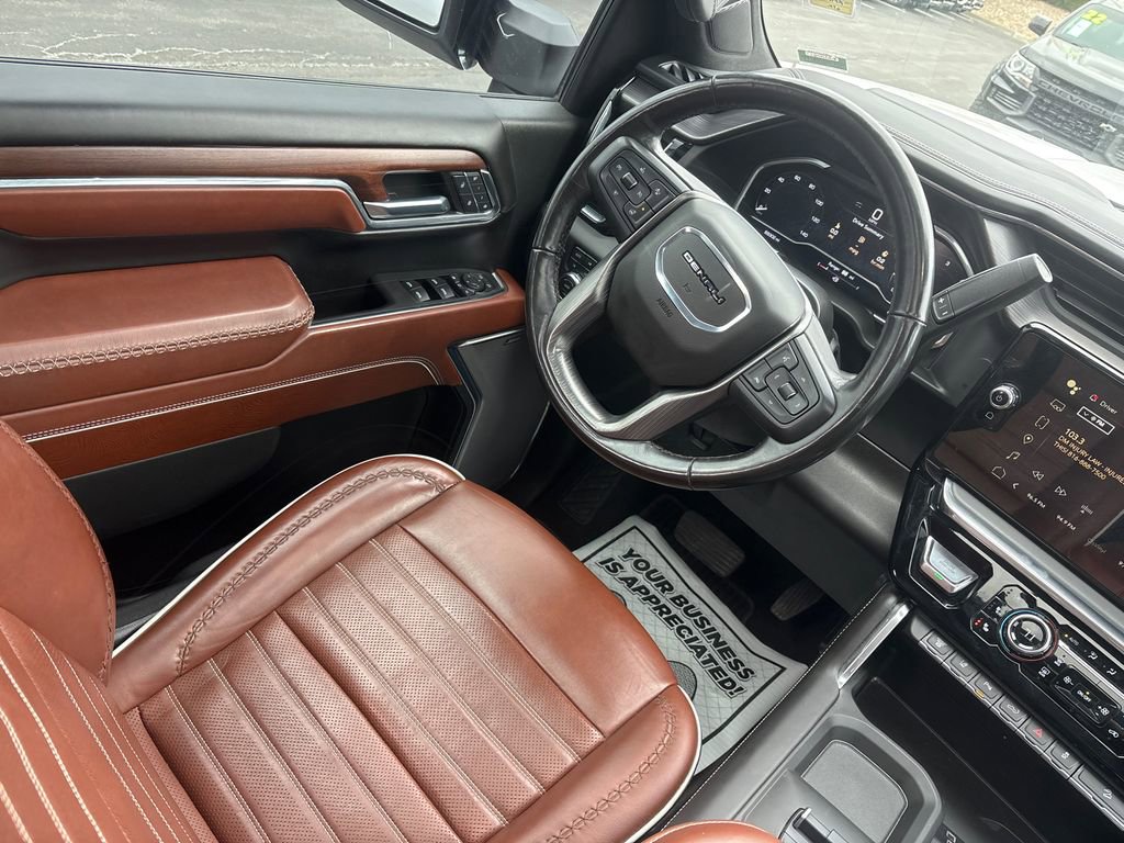 Used 2024 GMC Sierra 3500 Denali Ultimate image 14