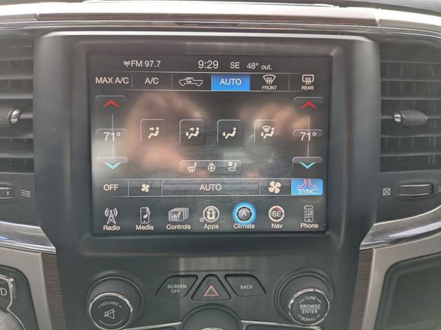 Used 2016 RAM 1500 Laramie w/ Convenience Group AWD/4WD image 29