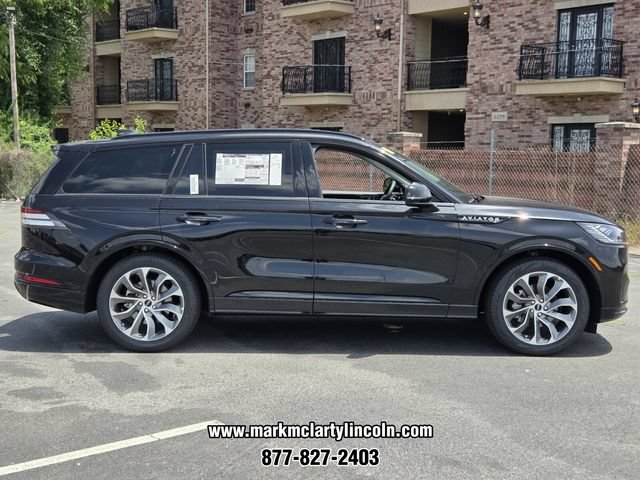 New 2026 Lincoln Aviator 2WD w/ Jet Appearance Package image 6