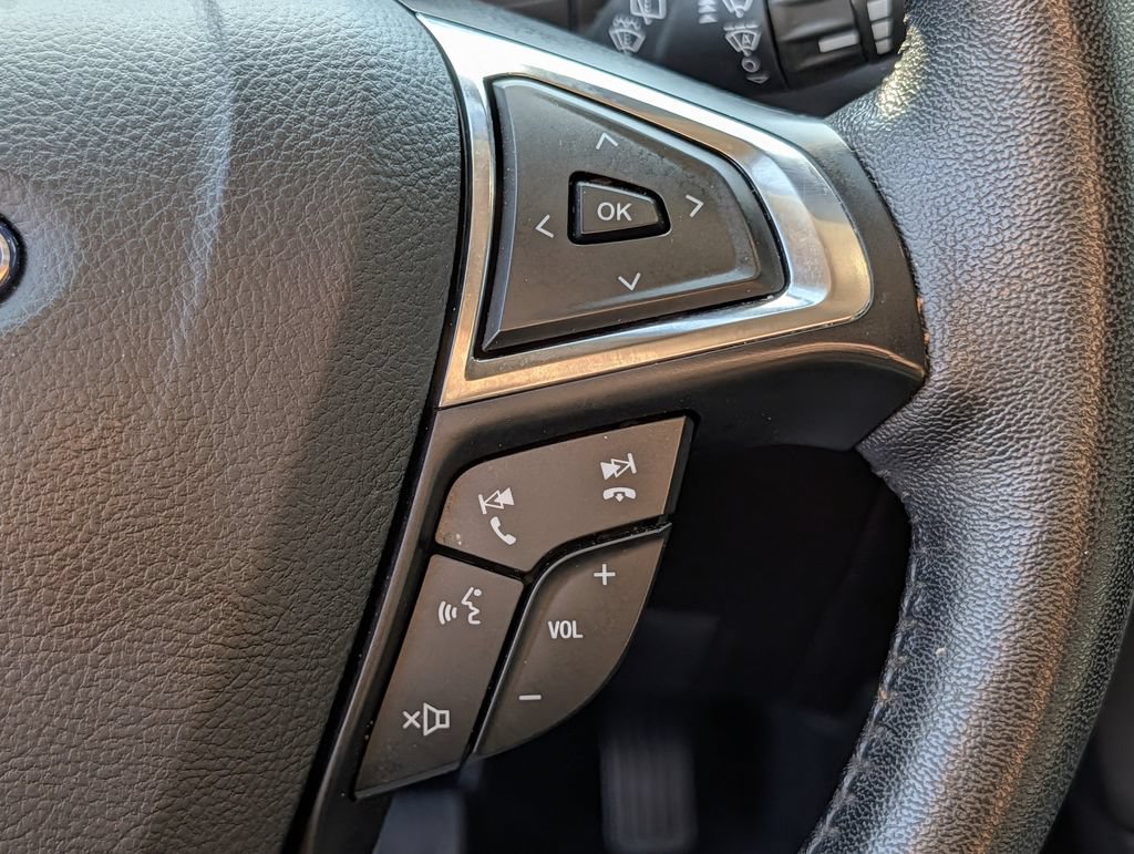 Used 2022 Ford Edge Titanium AWD/4WD image 21