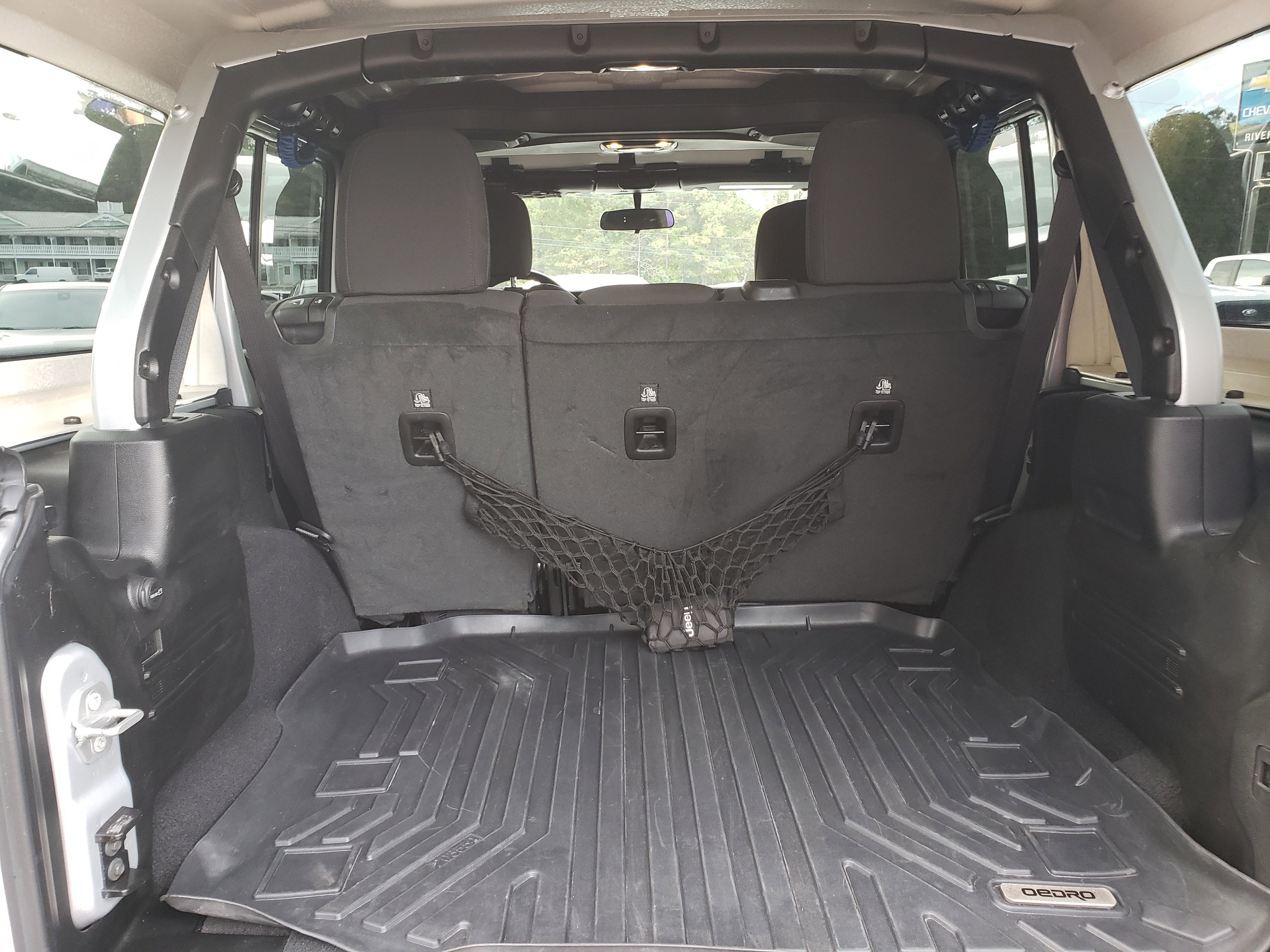 Used 2023 Jeep Wrangler Unlimited Sport image 11