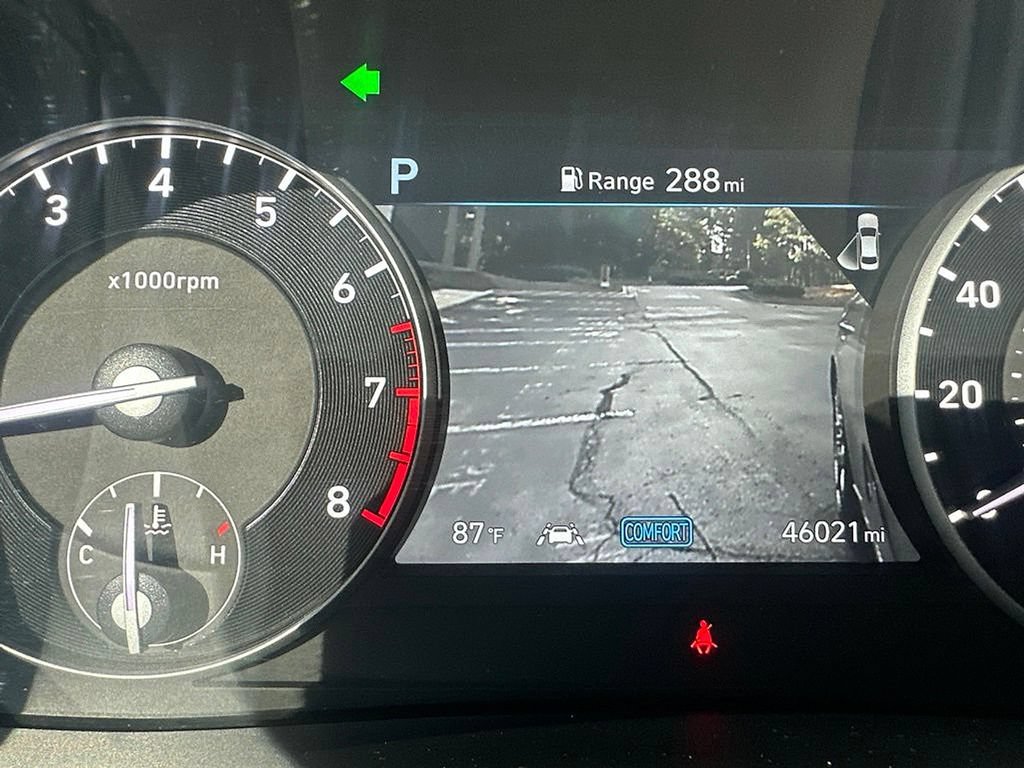 Used 2021 Genesis G90 3.3T Premium RWD image 20