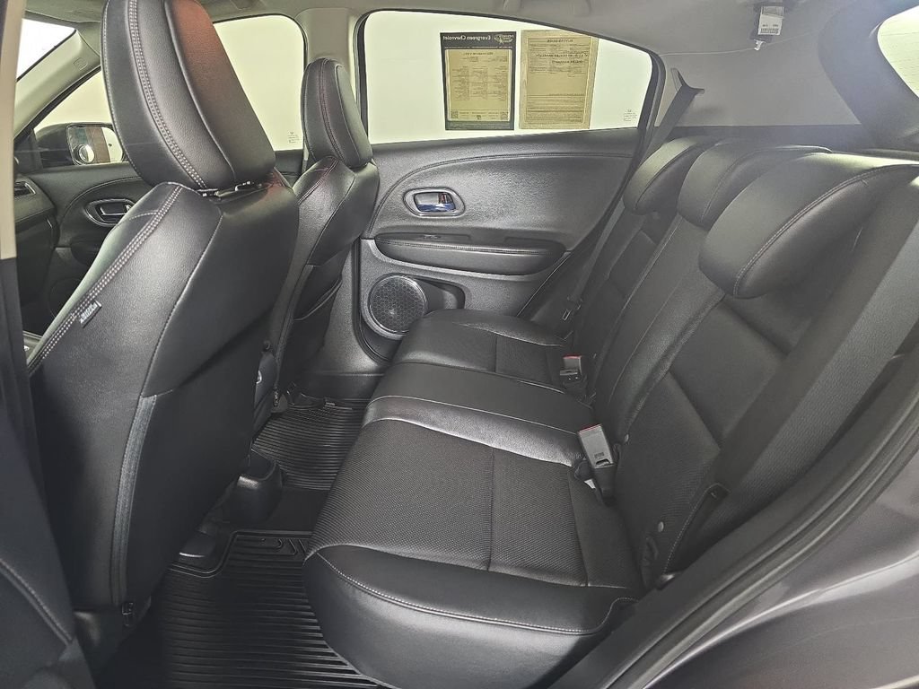 Used 2022 Honda HR-V EX-L image 10