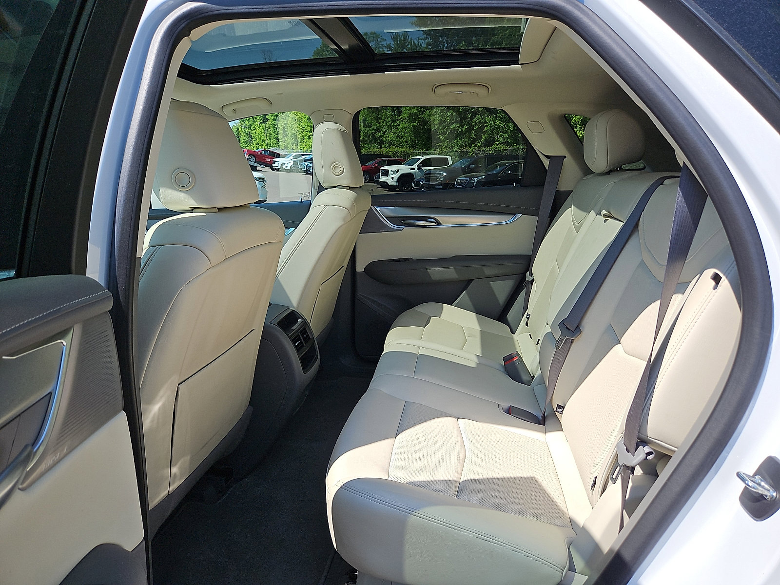 Certified 2023 Cadillac XT5 Premium Luxury AWD/4WD image 10