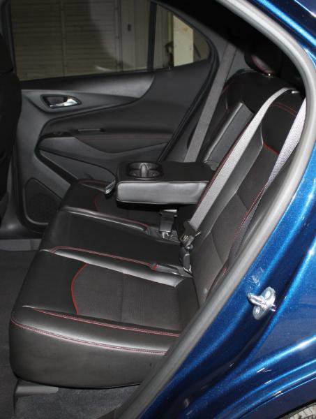 Used 2022 Chevrolet Equinox RS w/ RS Leather Package image 18