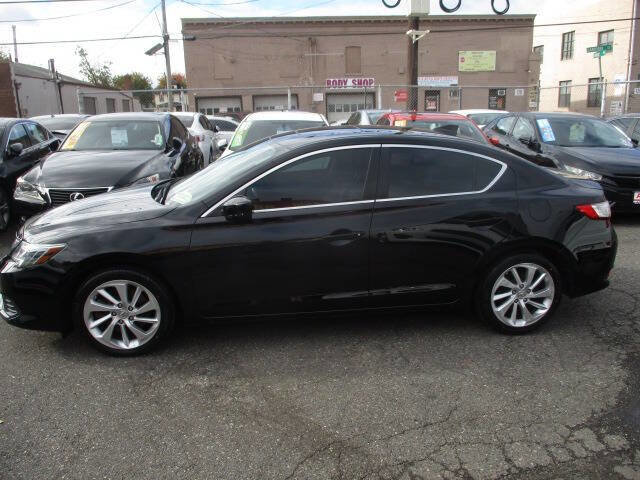 Used 2017 Acura ILX image 3