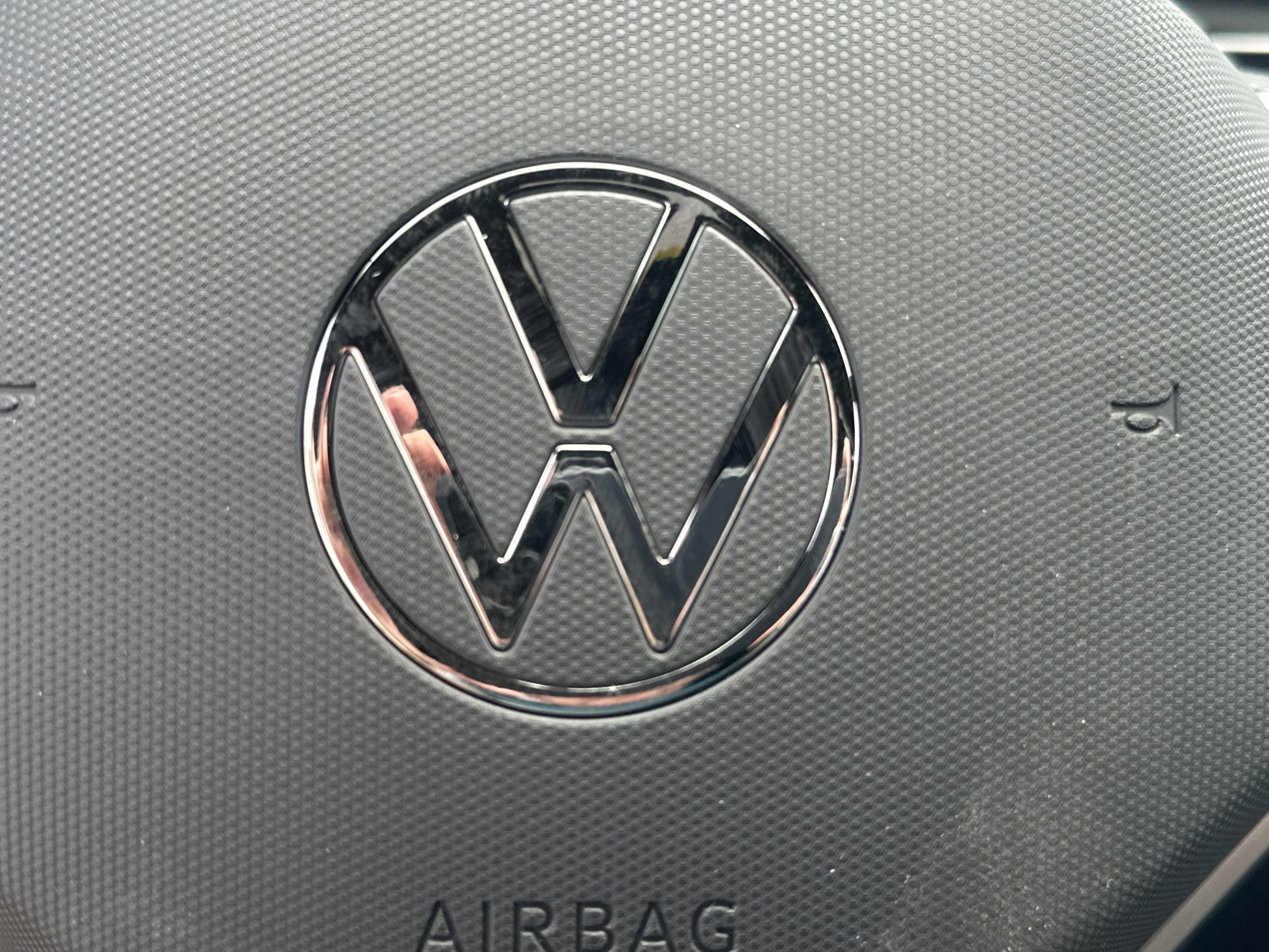 New 2026 Volkswagen Atlas Cross Sport SE image 22